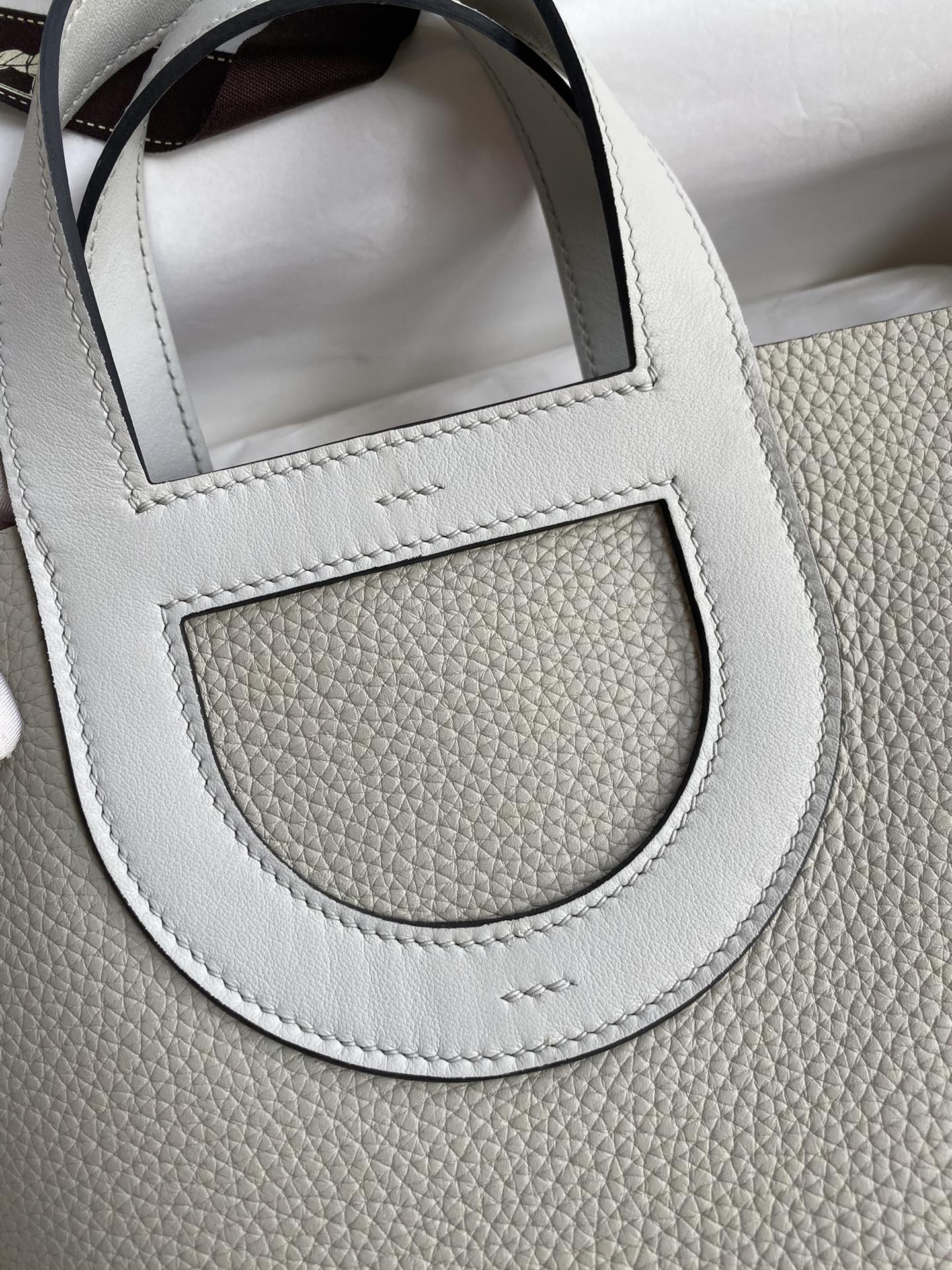 Hermes In The Loop 18 Bag In Pearl Grey Clemence Leather